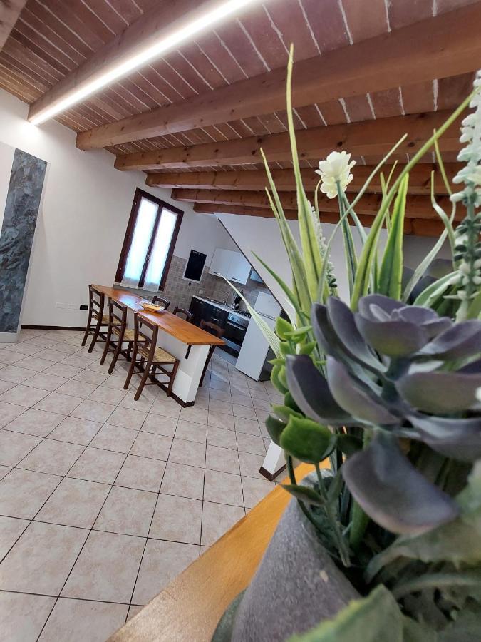 Il Vagabondo Villa Volta Mantovana Bagian luar foto